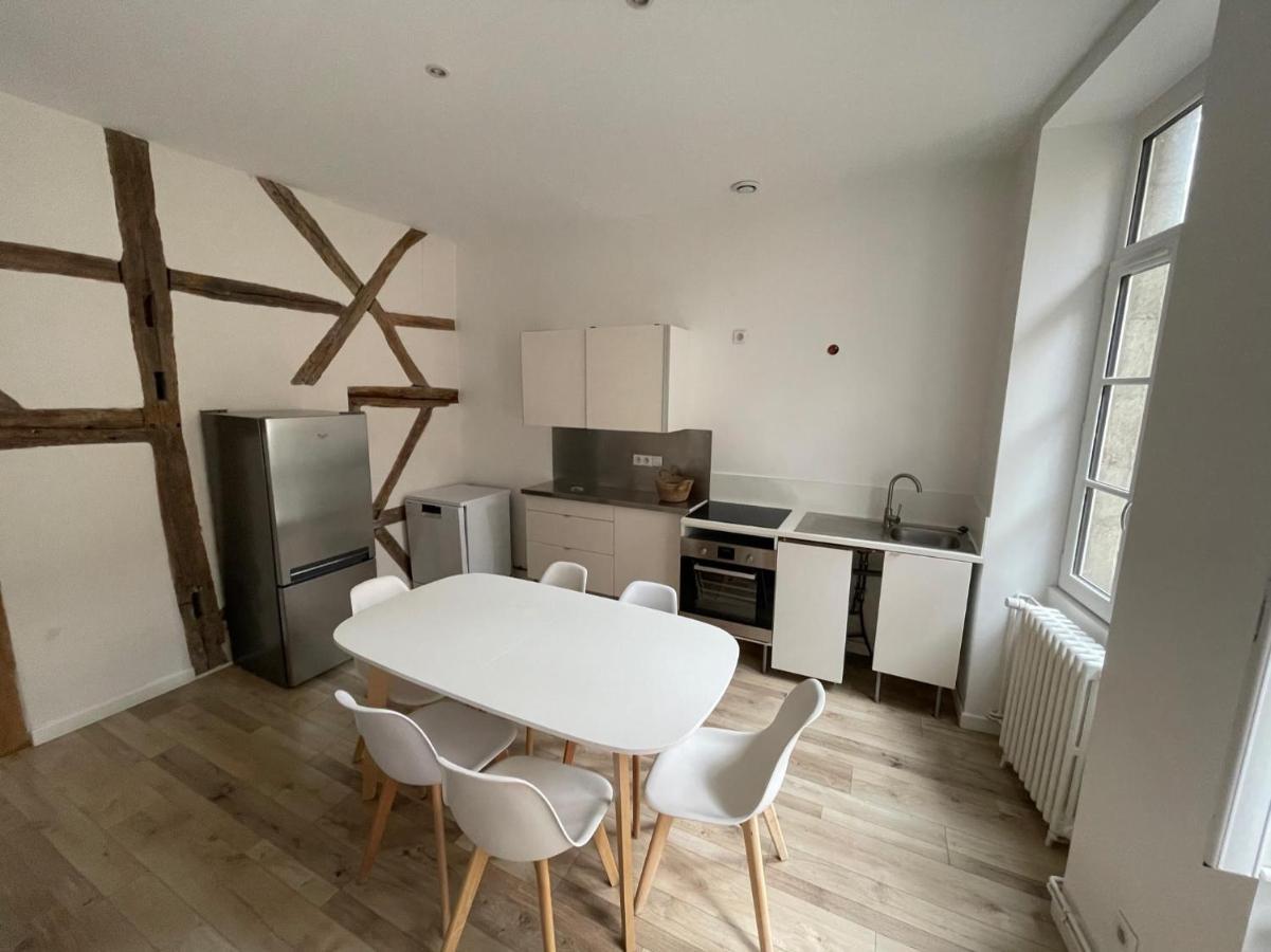 Bel Appartement En Coeur De Ville - 20 Minutes Du Pal Μουλέν Εξωτερικό φωτογραφία